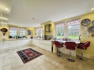 Photo 24- click for photo gallery